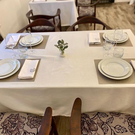 Pensiunea Charlotte Boutique Bacau Luaran gambar
