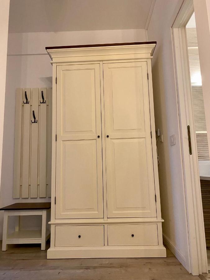 Pensiunea Charlotte Boutique Bacau Luaran gambar